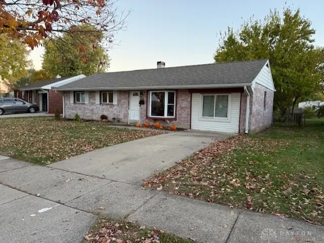 946 N Westedge Drive, Tipp City, OH 45371 - Image #2