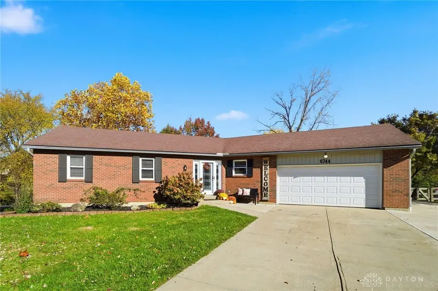 6744 Netherland Court, Liberty Township, OH 45044 - Image #2