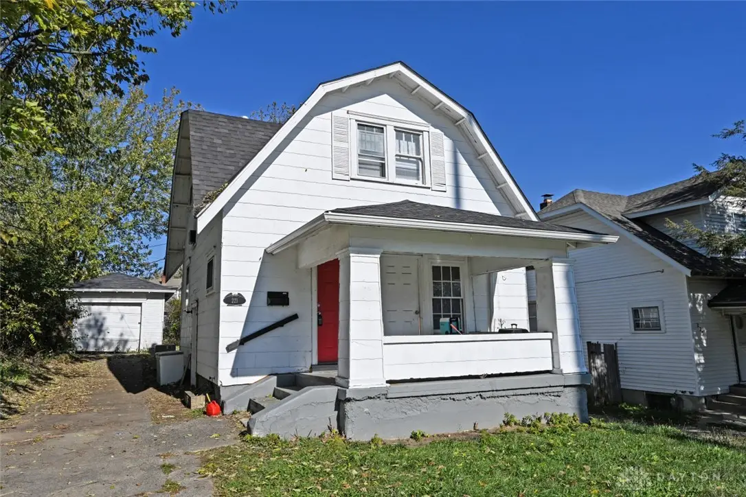 221 E Siebenthaler Avenue, Dayton, OH 45405 - #1
