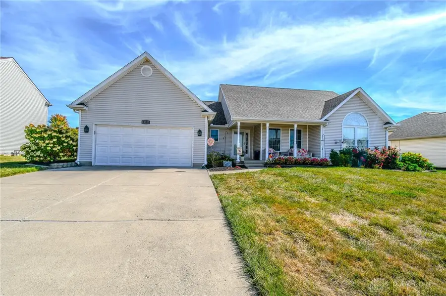 1325 Kenton Way, Troy, OH 45373 - Image #2