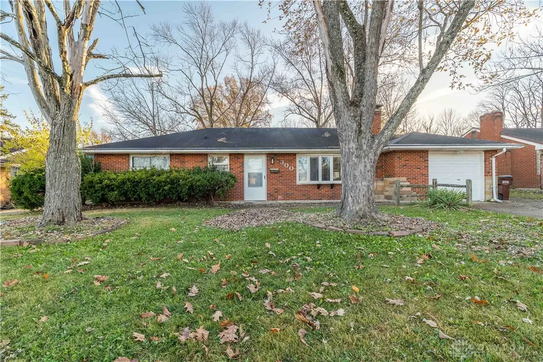 300 W Sherry Drive, Dayton, OH 45426 - Image #1