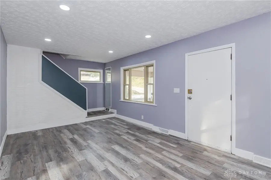 8915 Meeker Road, Dayton, OH 45414 - Image #2