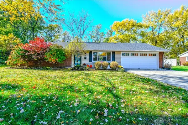 2750 Vineland Trail, Beavercreek, OH 45430