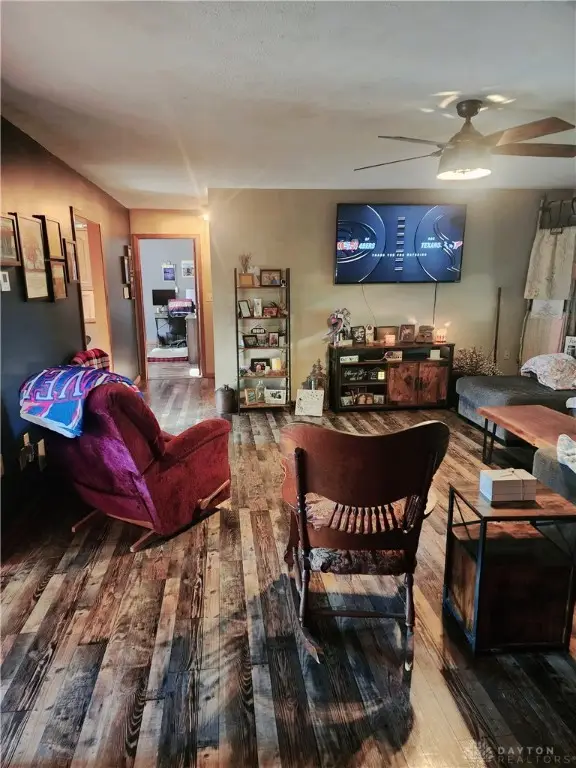 572 S Main Street, De Graff, OH 43318 - Image #2