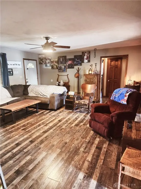 572 S Main Street, De Graff, OH 43318 - Image #3