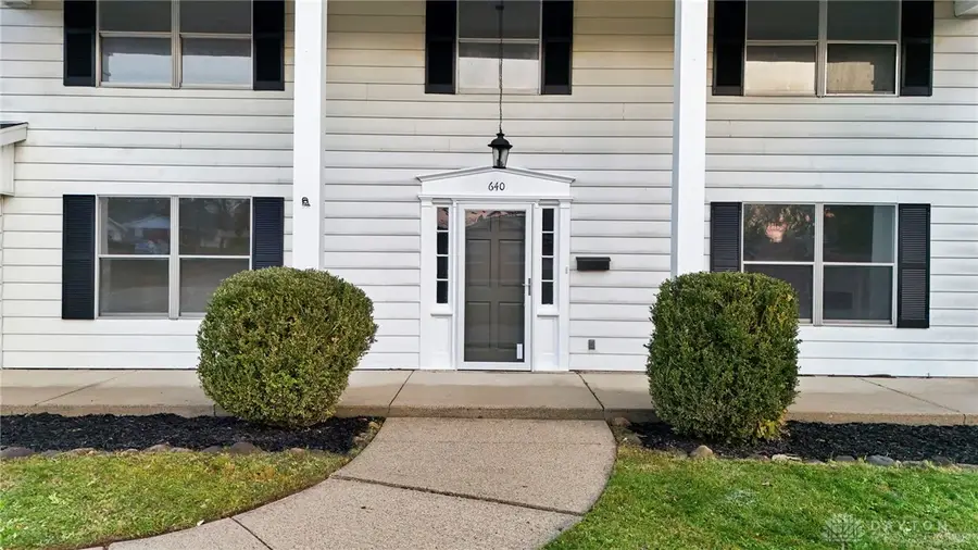 640 Hillcrest Drive, Fairborn, OH 45324 - Image #2