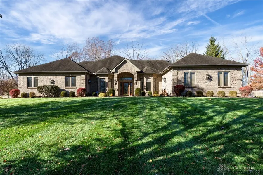 1713 Fox Trail, Bellbrook, OH 45305 - Image #2