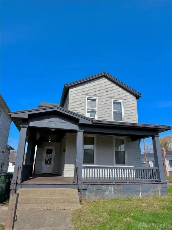 1613 Columbia Avenue, Middletown, OH 45042