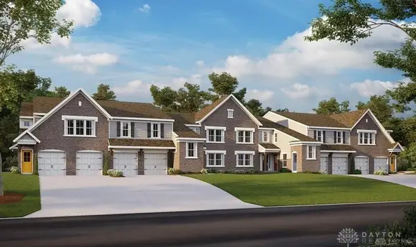 2641 Golden Leaf Drive #16-201, Beavercreek, OH 45431