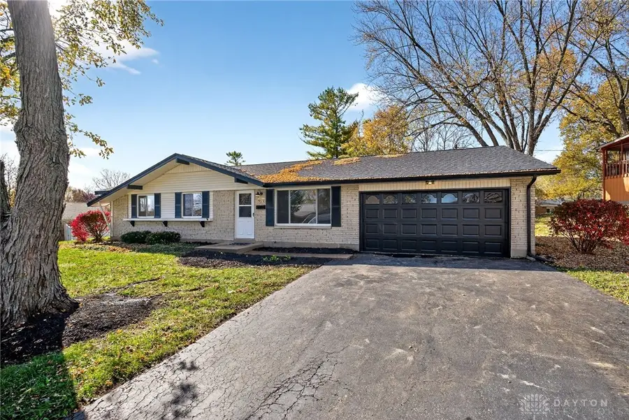 913 Avey Lane, Englewood, OH 45322 - Image #2