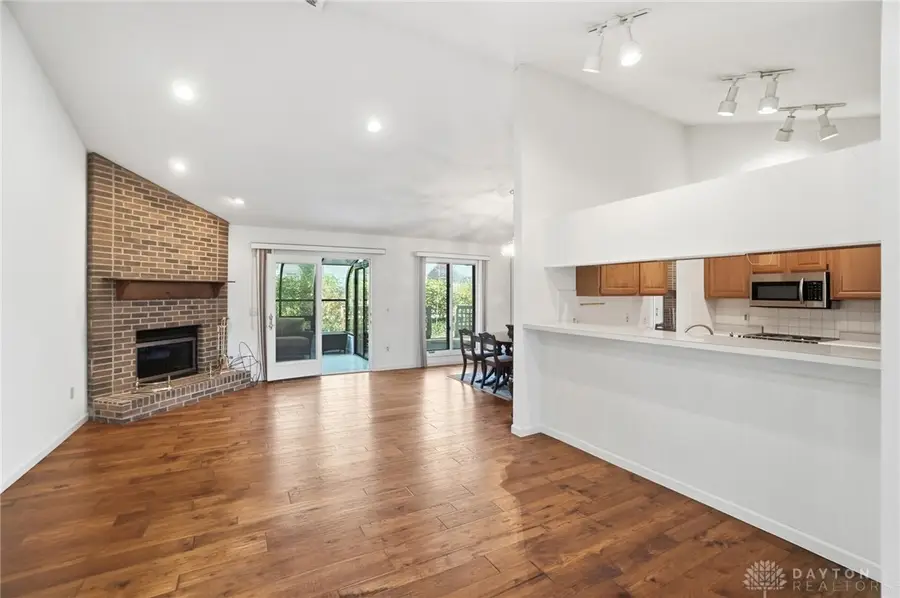 551 Cottingwood Court, Kettering, OH 45429 - Image #3