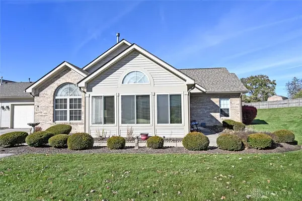 2132 Willow Run Circle, Enon Vlg, OH 45323