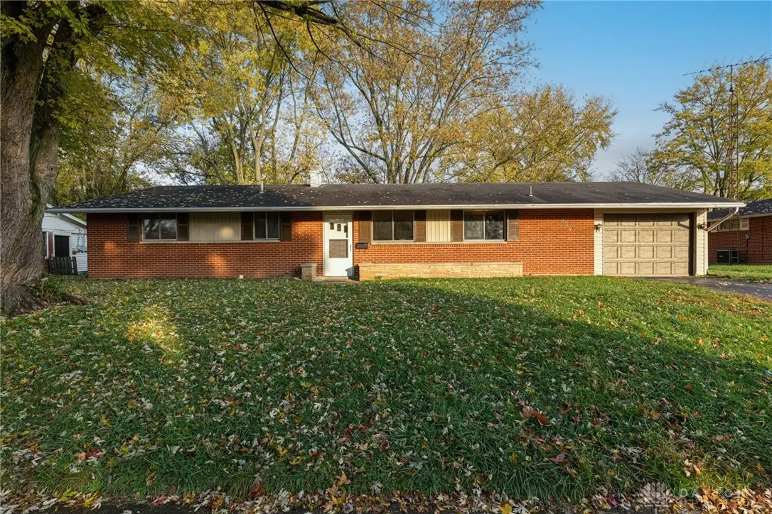 304 E Eppington Drive, Trotwood, OH 45426 - Image #1
