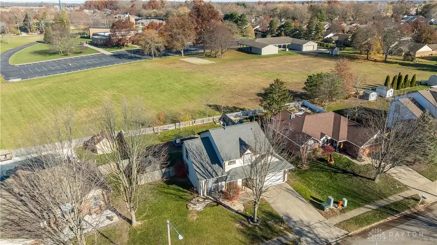 918 Sunset Drive, Englewood, OH 45322 - Image #3