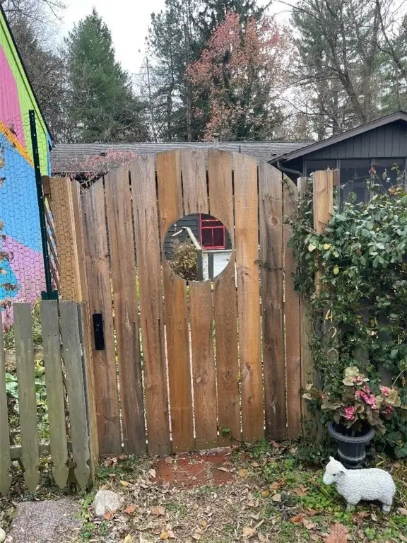 420 W Whiteman Street, Yellow Springs, OH 45387 - Image #3