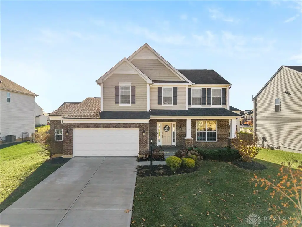 1589 Stonebury Court, Xenia, OH 45385 - Image #1