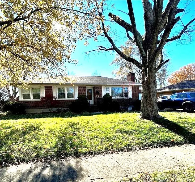 417 W Westbrook Road, Brookville, OH 45309 - Image #1