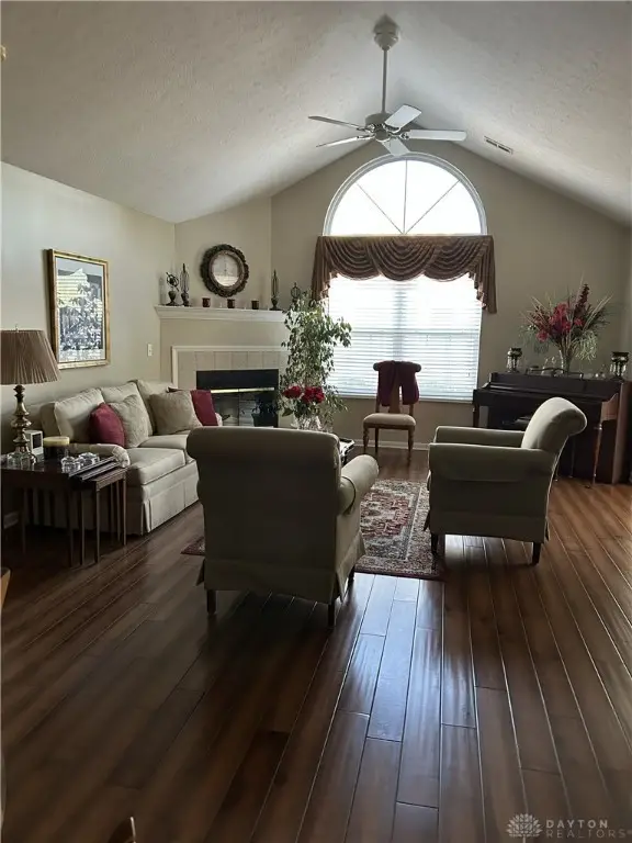 5051 Crescent Ridge Drive, Clayton, OH 45315 - Image #2