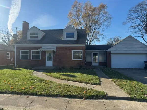 211 N Clay Street, New Carlisle, OH 45344