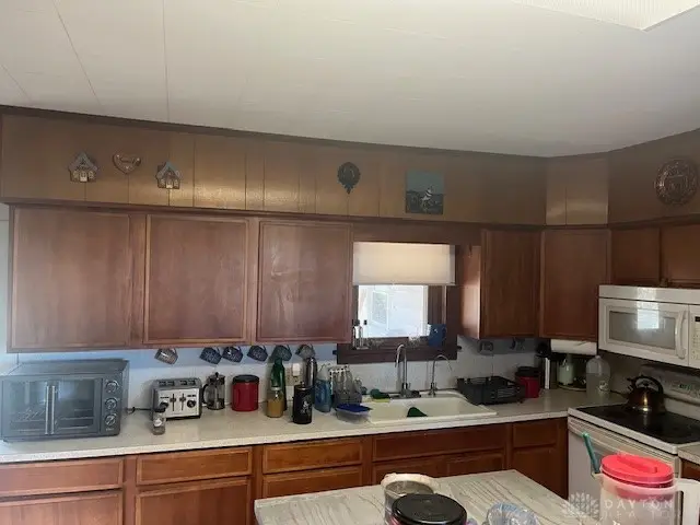 6973 Eaton Lewisburg Road, Lewisburg, OH 45338 - #2