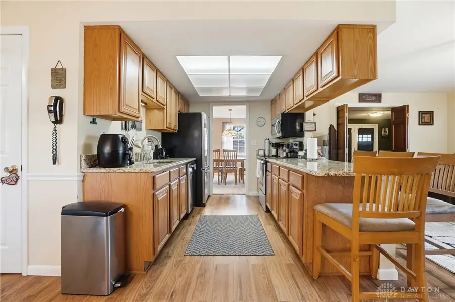 370 Edgebrook Drive, Dayton, OH 45459 - Image #2