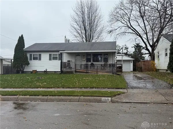 160 Locust Drive, Fairborn, OH 45324