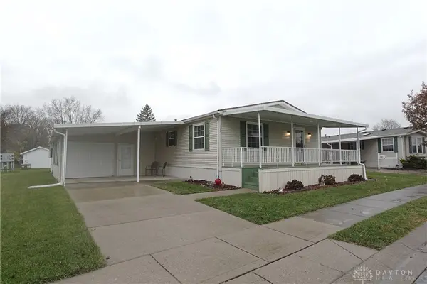 44 Apple Hill, Springfield, OH 45504