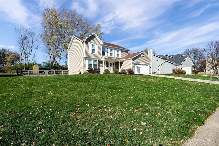 1895 Glen Meadow Way, Beavercreek, OH 45432 - Image #2