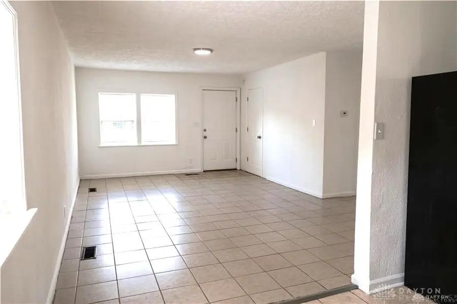 3939 Prescott Avenue, Dayton, OH 45406 - Image #2