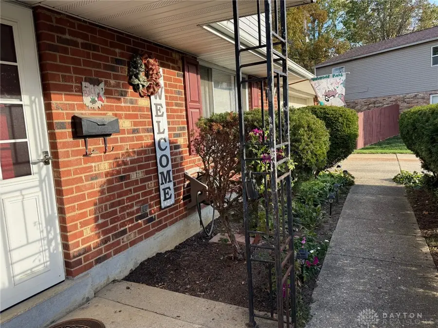 6447 Highbury Road, Huber Heights, OH 45424 - Image #2