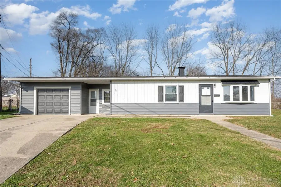 906 N Scott Street, New Carlisle, OH 45344 - Image #2