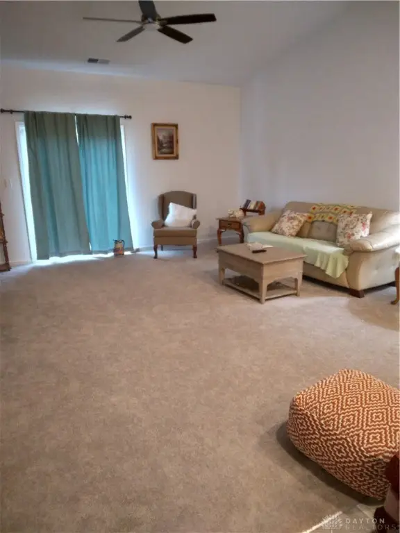 124 Clarett Court, Englewood, OH 45322 - Image #3