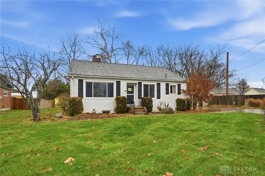 229 E Westbrook Road, Brookville, OH 45309 - Image #3