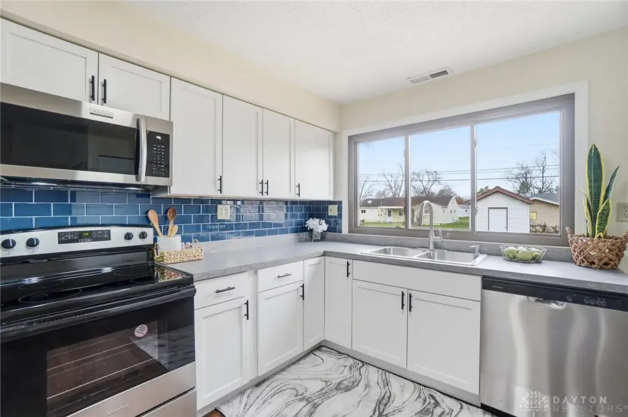 178 Dellwood Drive, Fairborn, OH 45324 - Image #2