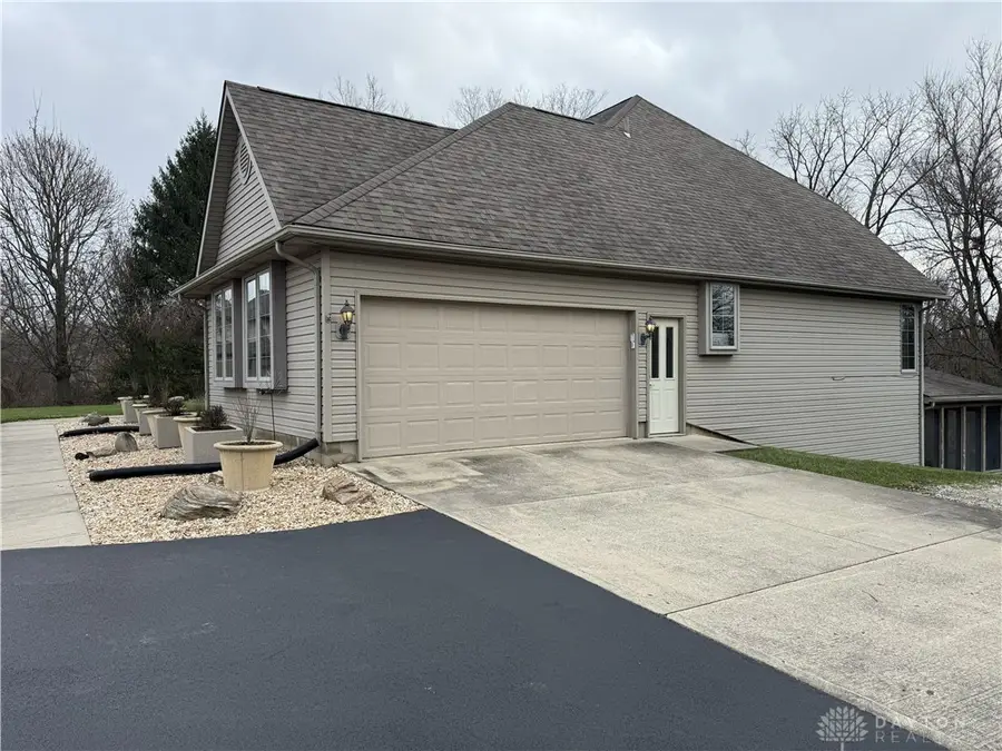 1650 Cranbrook Drive, New Carlisle, OH 45344 - #2