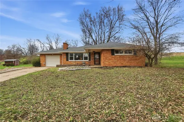 2113 Hilltop Road, Xenia, OH 45385