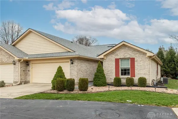 2014 Waterfall Lane, Vandalia, OH 45377