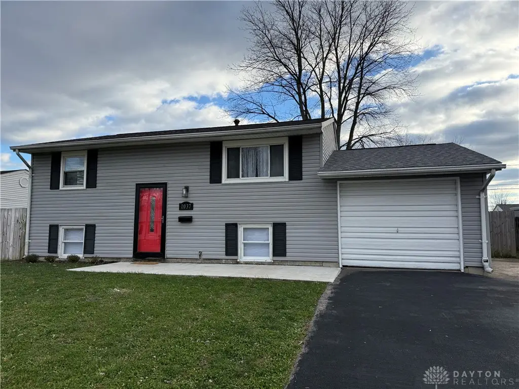 1037 Frayne Drive, New Carlisle, OH 45344 - Image #1
