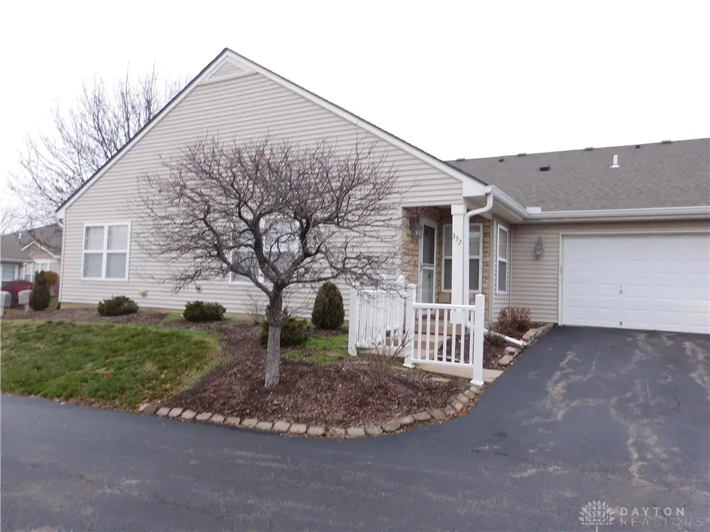 332 Bending Branch Lane, Miamisburg, OH 45342 - Image #1