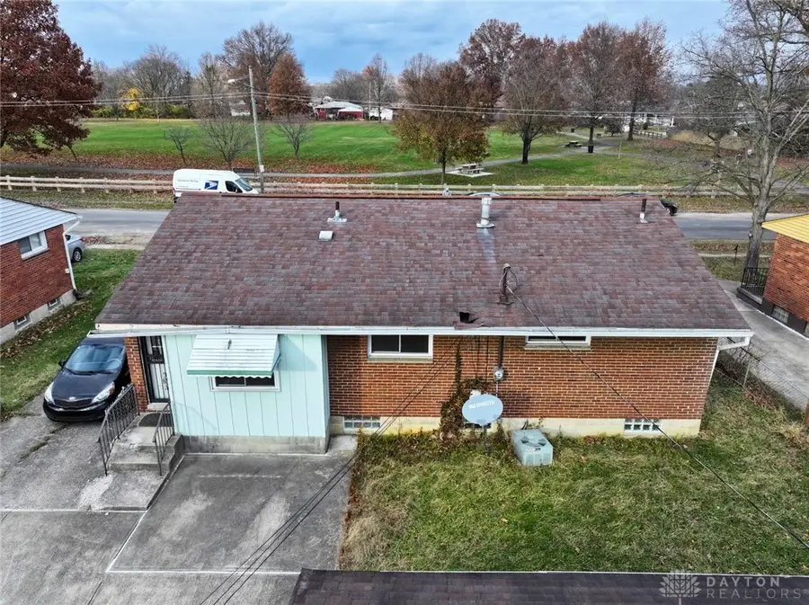 1283 E Innis Avenue, Columbus, OH 43207 - Image #2