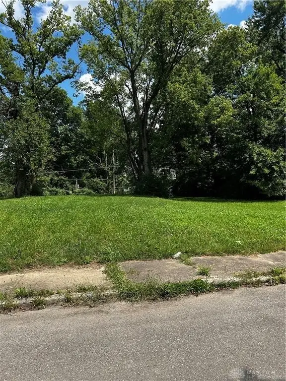 30 S Kilmer Street, Dayton, OH 45417