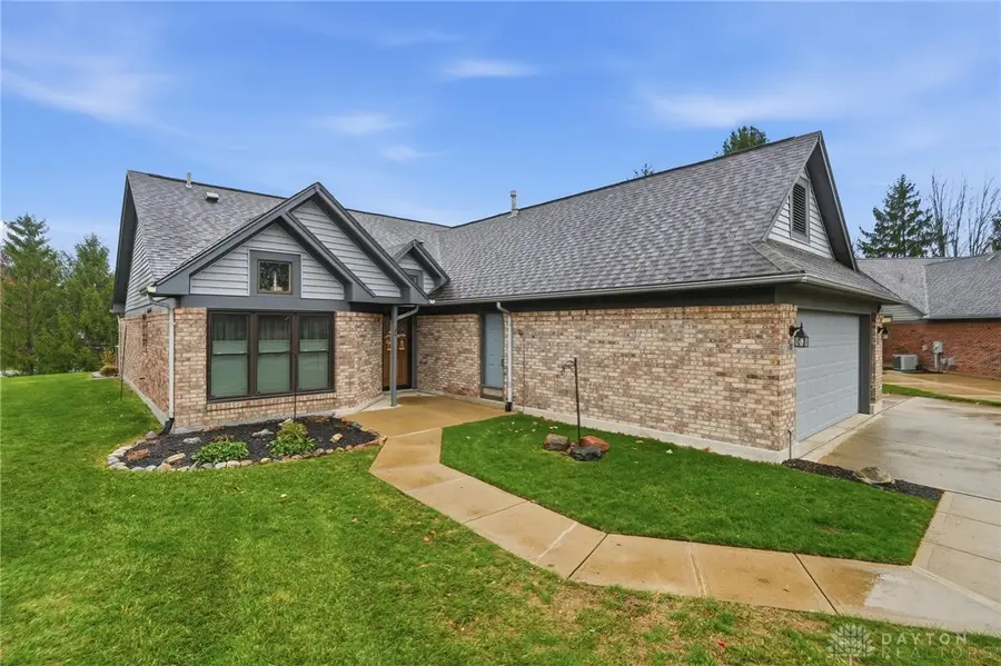 430 Craftsbury Court, Dayton, OH 45440 - Image #2