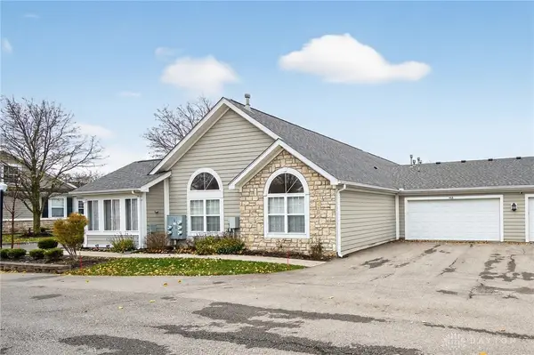 4618 Cobblestone Drive, Tipp City, OH 45371