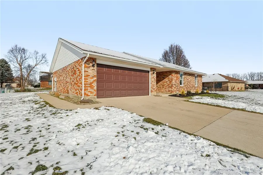 512 Buckeye Drive, Eaton, OH 45320 - Image #2