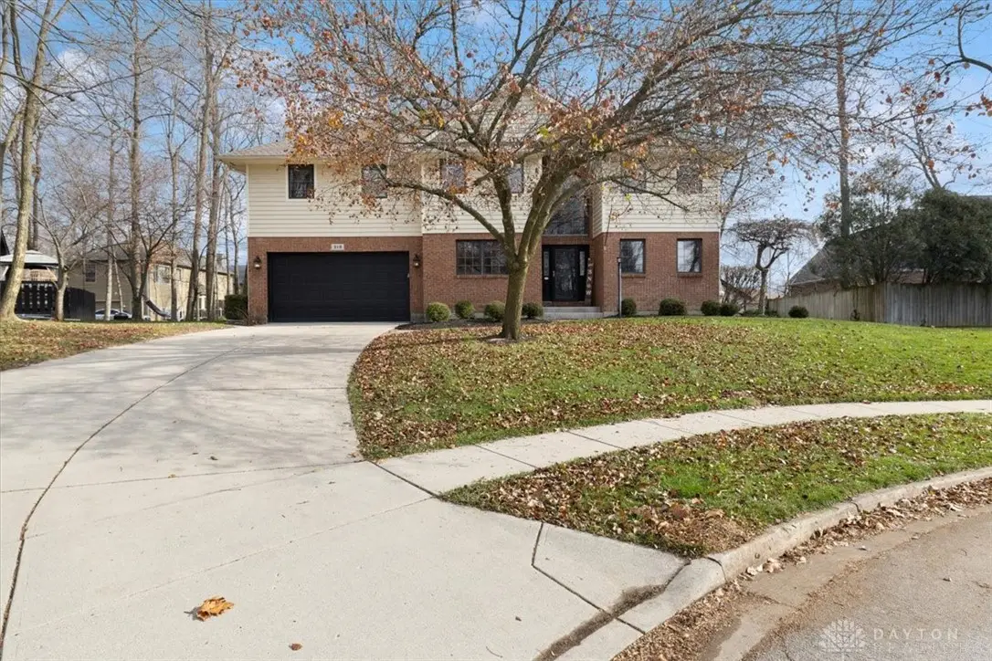 318 Shady Tree Court, Englewood, OH 45315 - Image #1