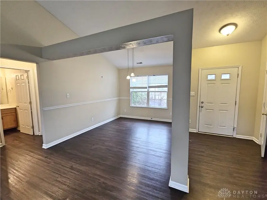 8676 Sweetbriar Court, Franklin, OH 45005 - Image #3