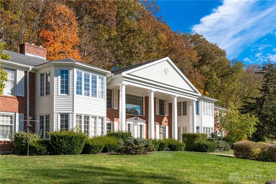 1987 W Alex Bell Road #3, Dayton, OH 45459 - Image #2