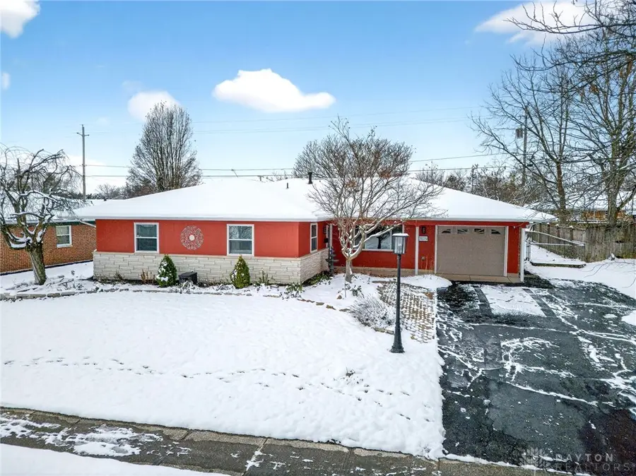7029 Chadbourne Drive, Dayton, OH 45424 - Image #3