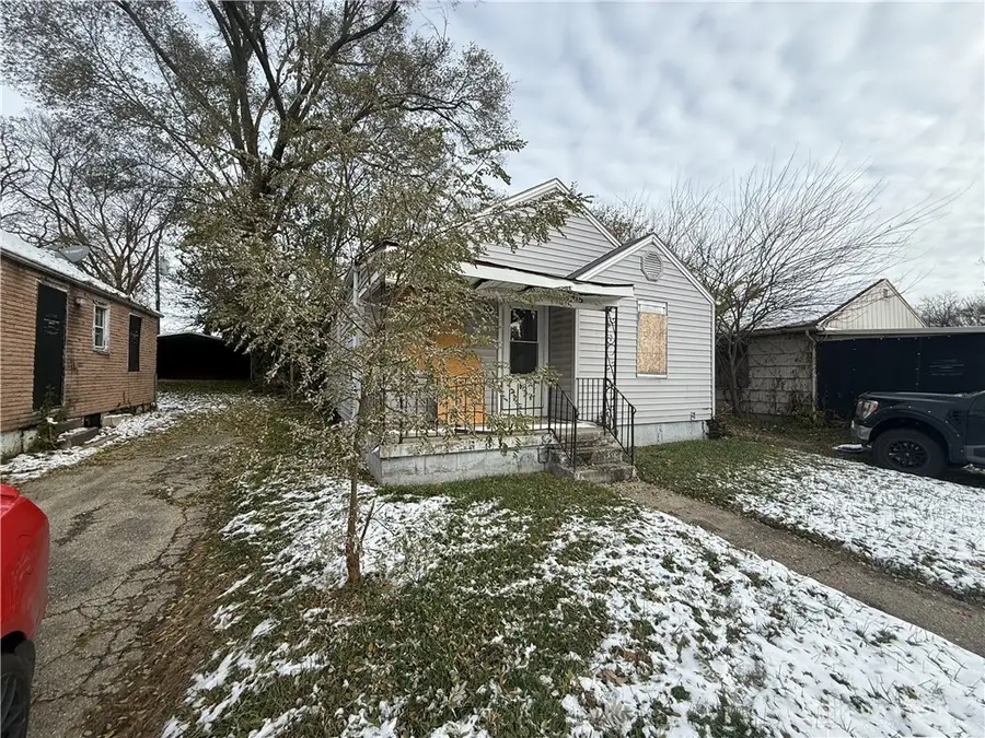 4715 Greenwich Village Avenue, Dayton, OH 45406 - Image #2