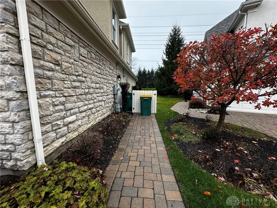 185 Barrington Village Drive, Xenia, OH 45385 - Image #2